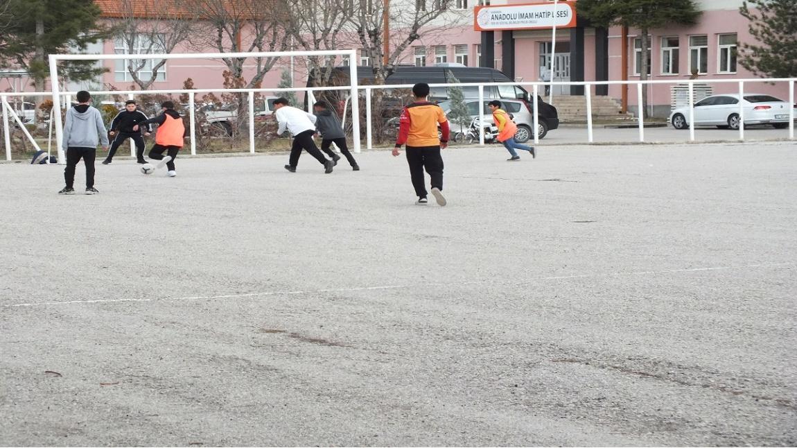 Dönem Sonu Sosyal Etkinlikler Çerçevesinde Sınıflar Arası Futbol Turnuvalarımız
